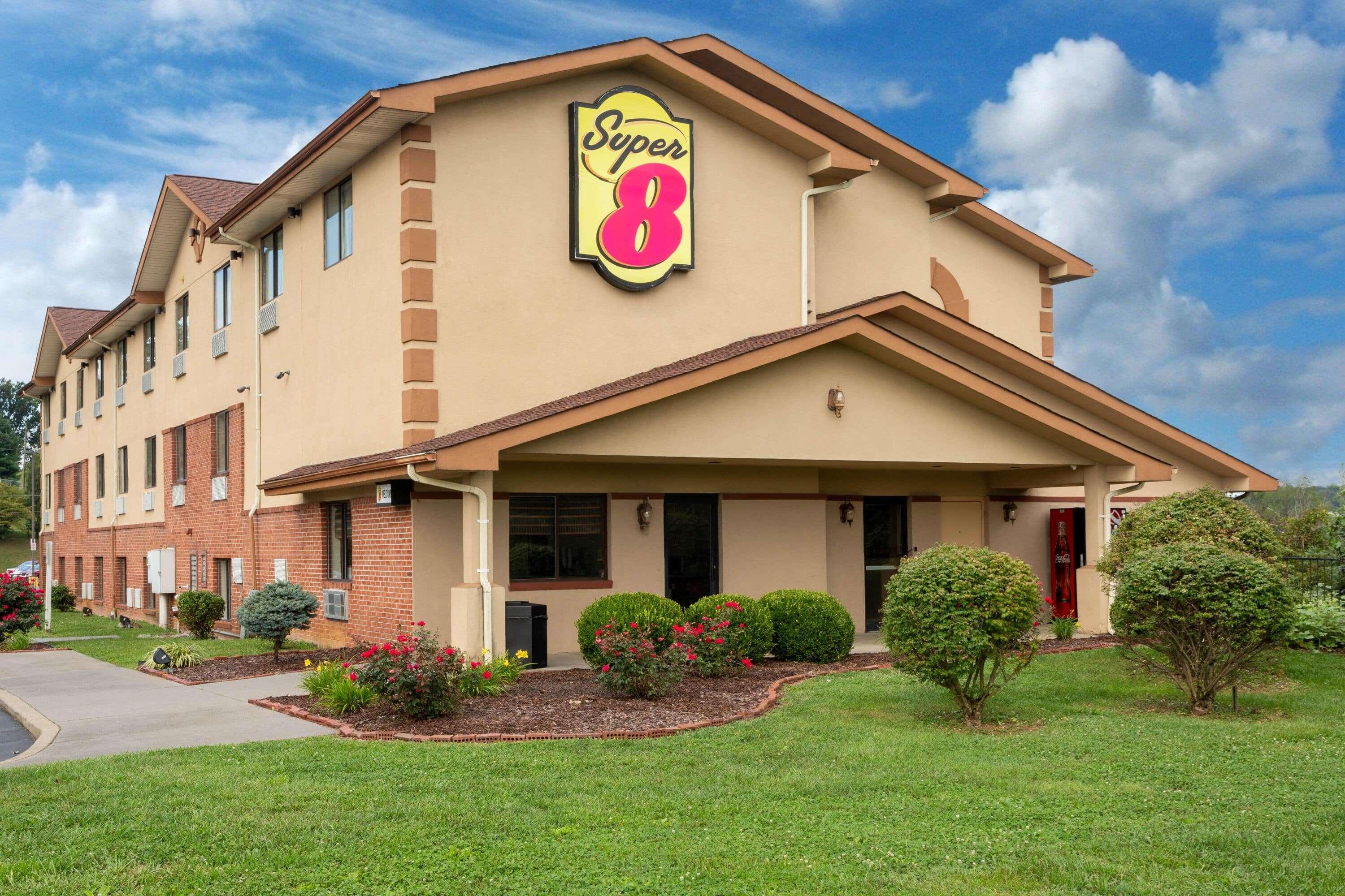 Super 8 By Wyndham Abingdon Va Hotel Exterior photo